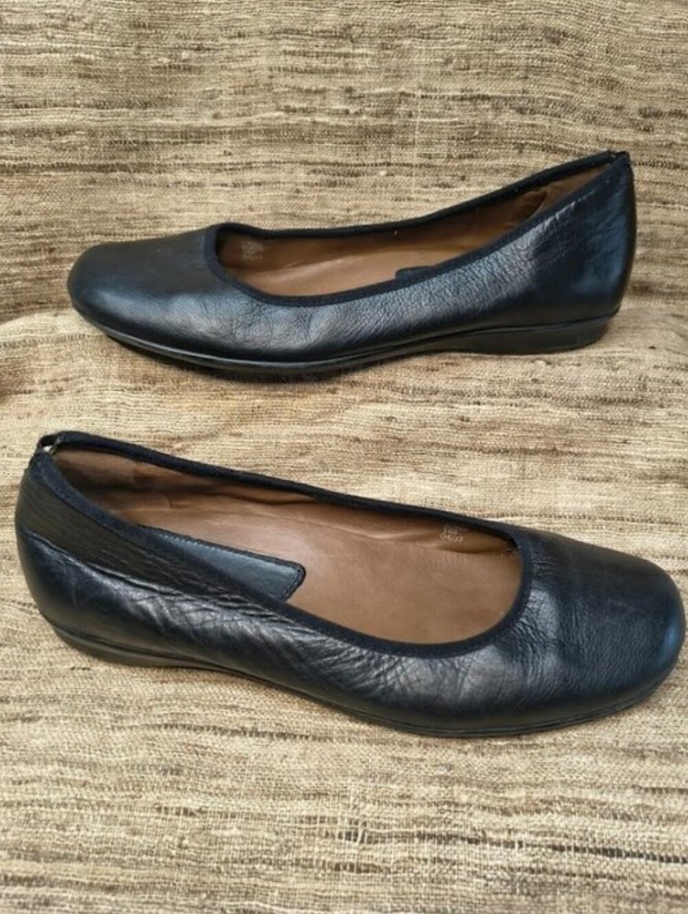 Earthies Ballet Flats Ennis Black Leather Comfort Shoes Minimalist
